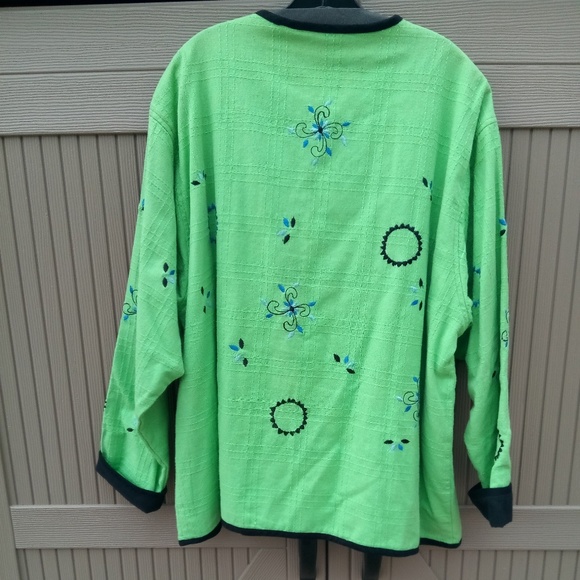 Sara Studio PLUS Artisan Jacket - Picture 2 of 3